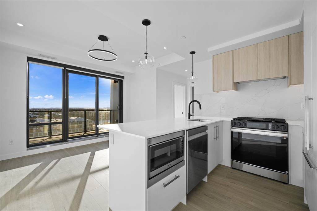 8375 Broadcast Avenue - Photo 1