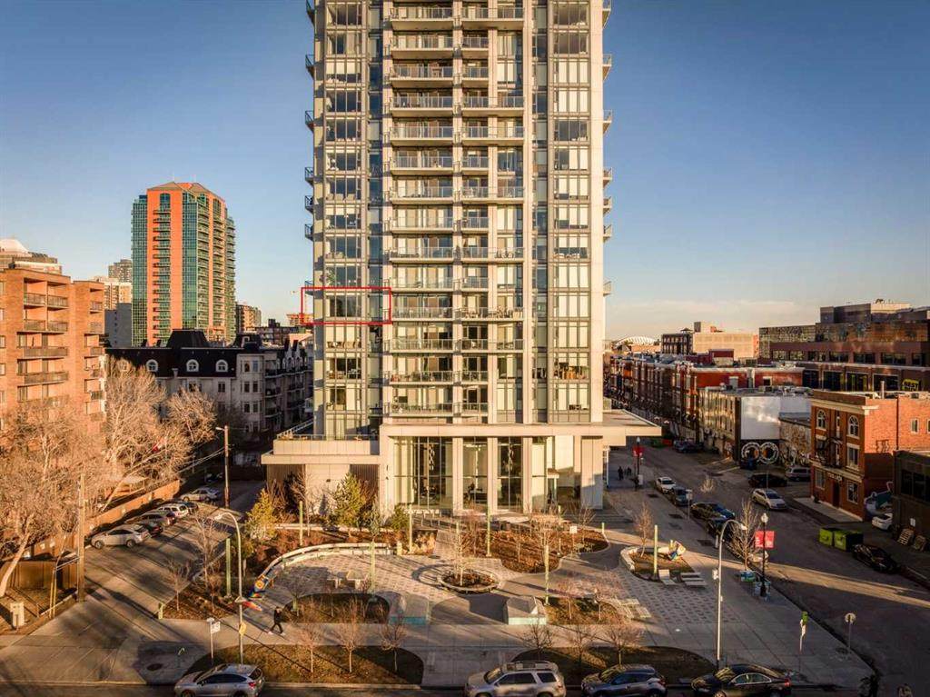 930 16 Avenue - Photo 1