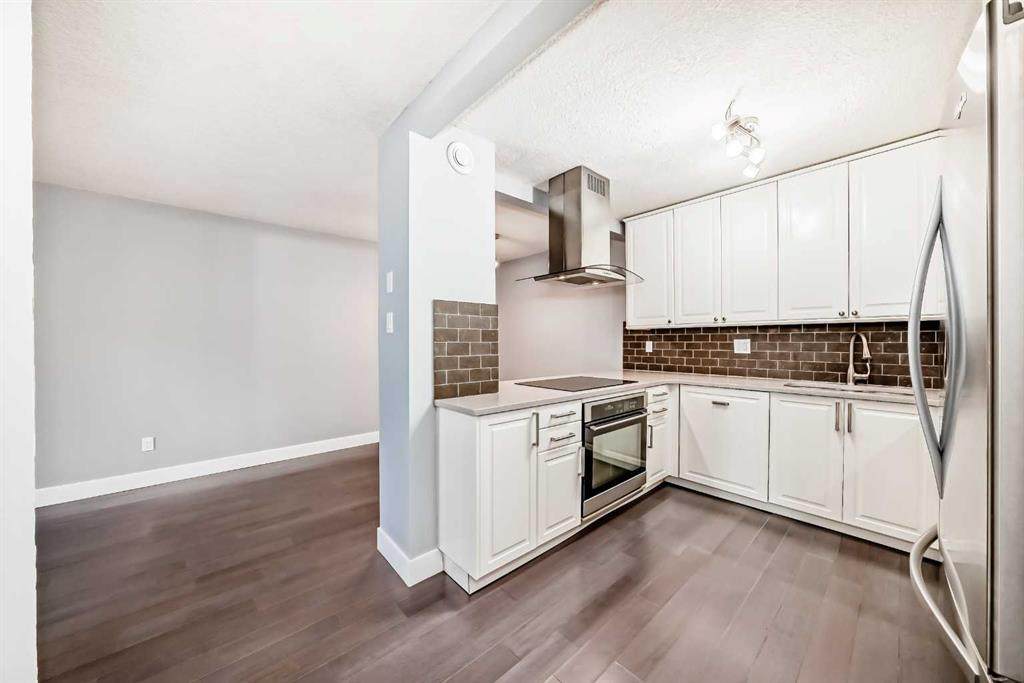 https://bt-photos.global.ssl.fastly.net/calgary/orig_boomver_1_A2280828-2.jpg