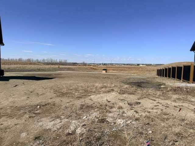 34 Parlby Crescent - Photo 1