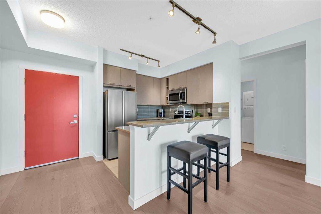 https://bt-photos.global.ssl.fastly.net/calgary/orig_boomver_1_A2284010-2.jpg