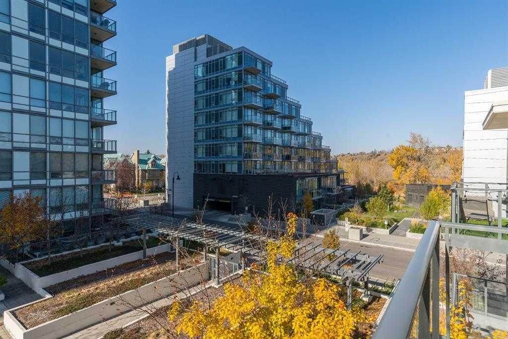 51 Waterfront Mews - Photo 1