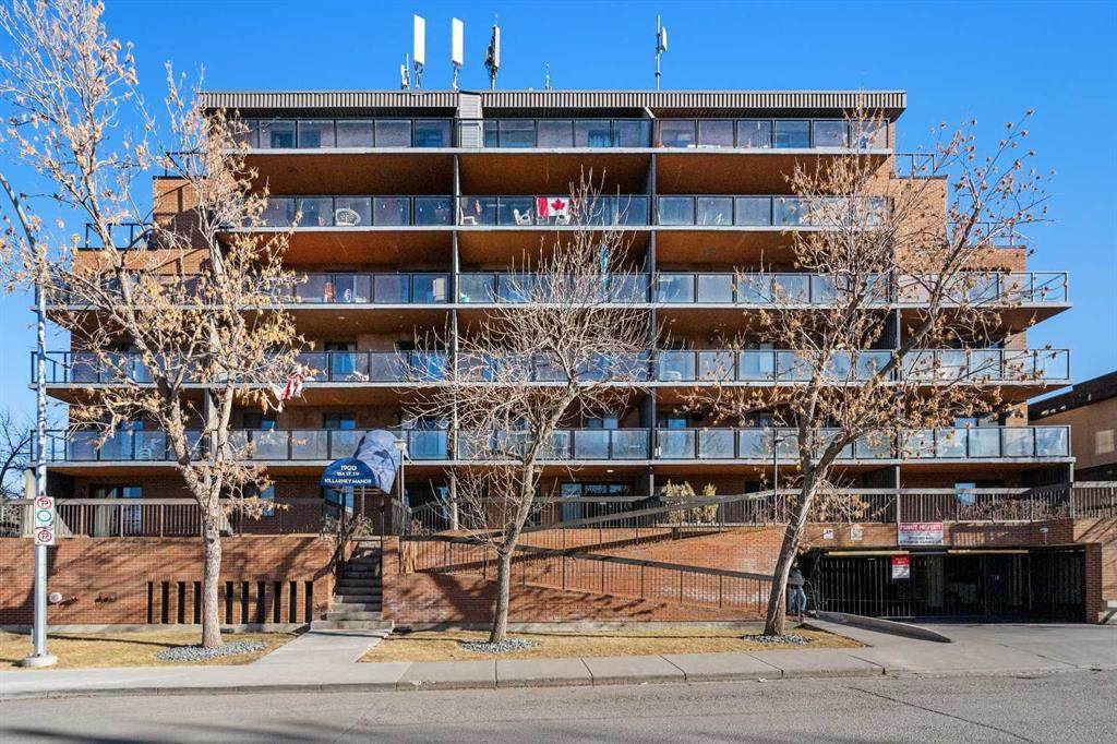 https://bt-photos.global.ssl.fastly.net/calgary/orig_boomver_2_A2285986-2.jpg