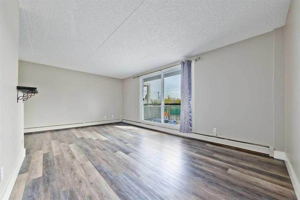 https://bt-photos.global.ssl.fastly.net/calgary/orig_boomver_1_A2287030-2.jpg