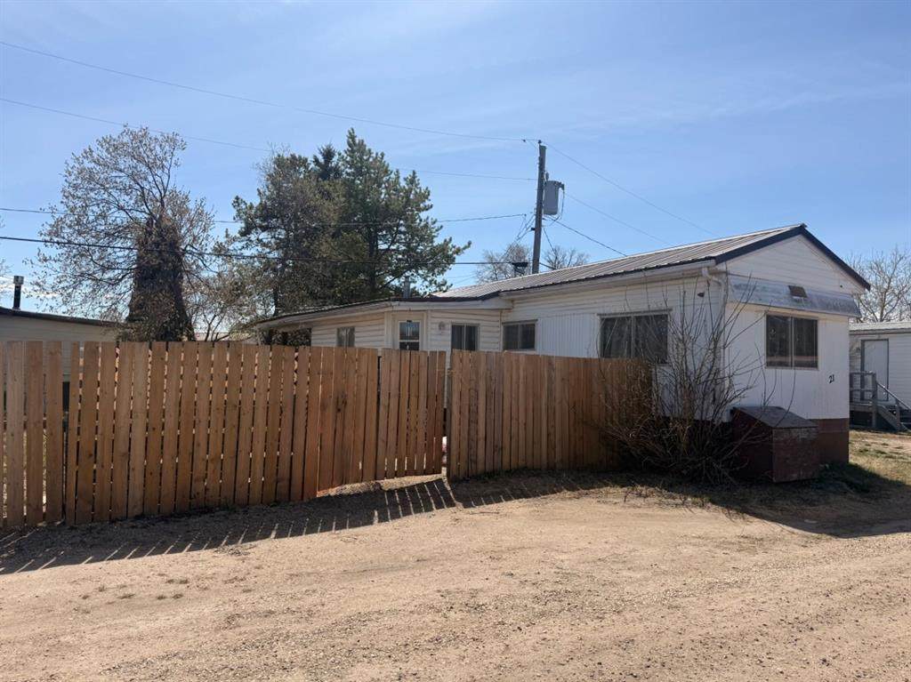 21 Westview Mobile Home Park - Photo 1