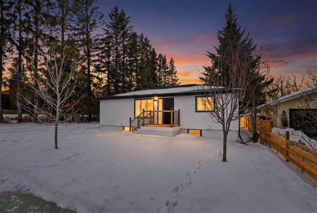 5026 53 Street - Photo 1