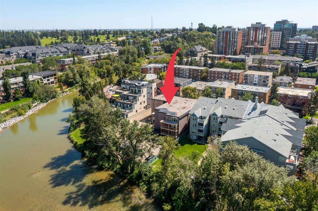 112 23 Avenue - Photo 1