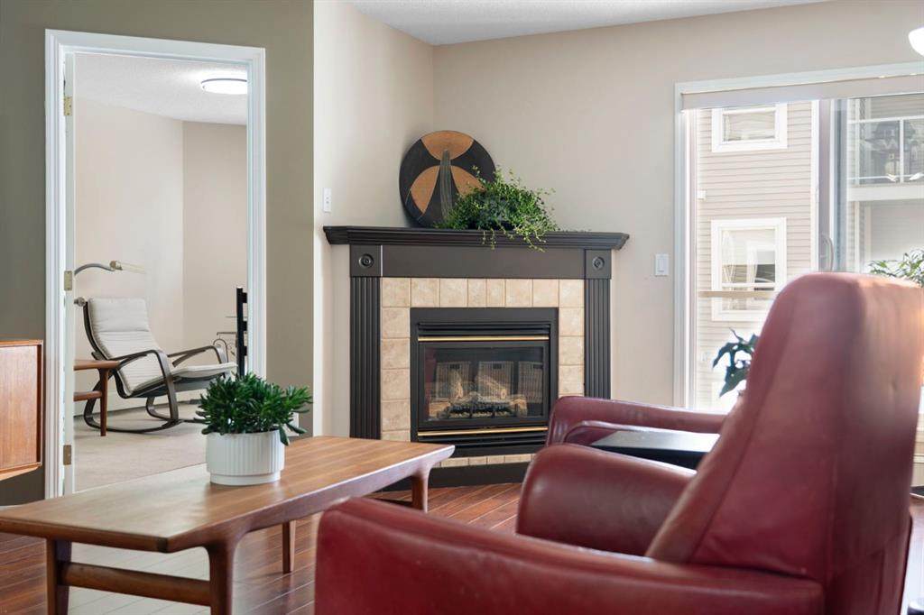 https://bt-photos.global.ssl.fastly.net/calgary/orig_boomver_2_A2290675-2.jpg