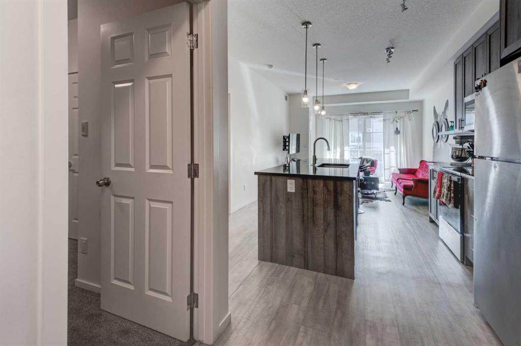 https://bt-photos.global.ssl.fastly.net/calgary/orig_boomver_2_A2290749-2.jpg