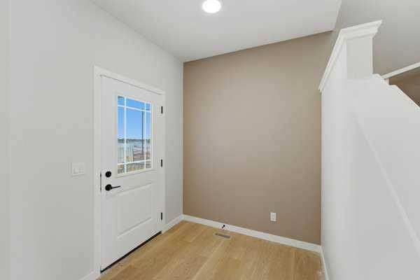 https://bt-photos.global.ssl.fastly.net/calgary/orig_boomver_2_A2292119-2.jpg
