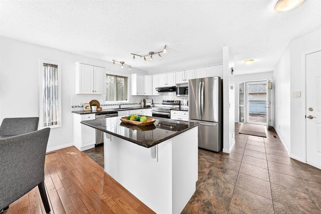https://bt-photos.global.ssl.fastly.net/calgary/orig_boomver_2_A2294301-2.jpg