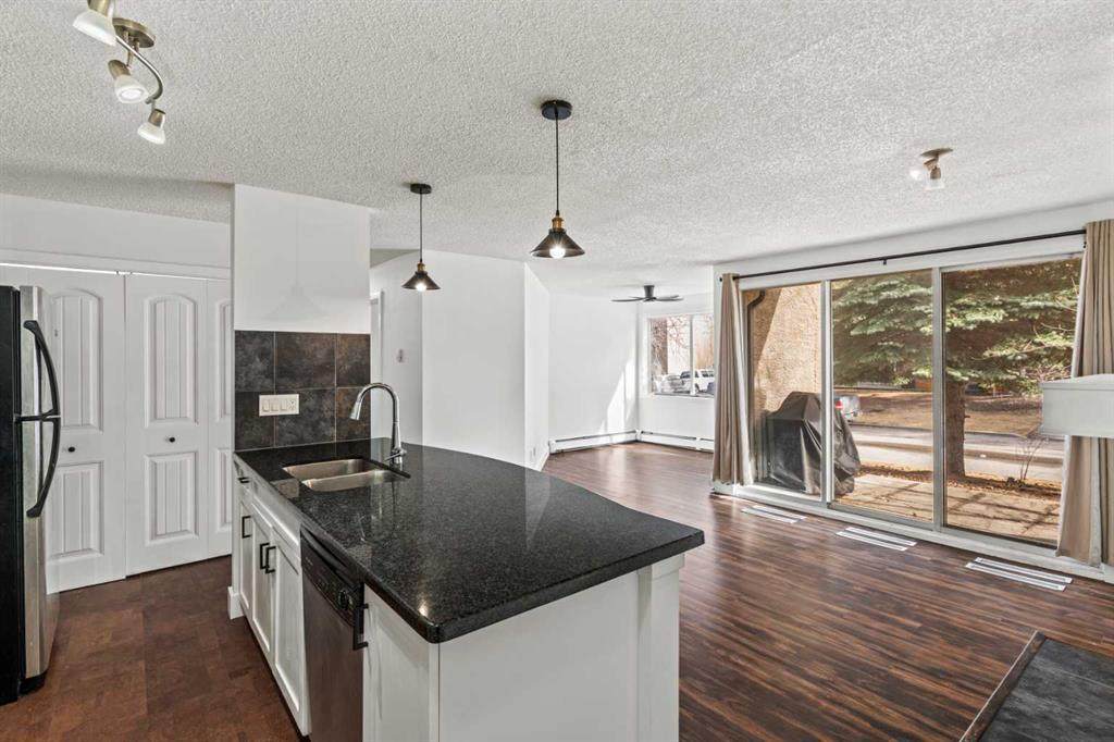 https://bt-photos.global.ssl.fastly.net/calgary/orig_boomver_2_A2294658-2.jpg