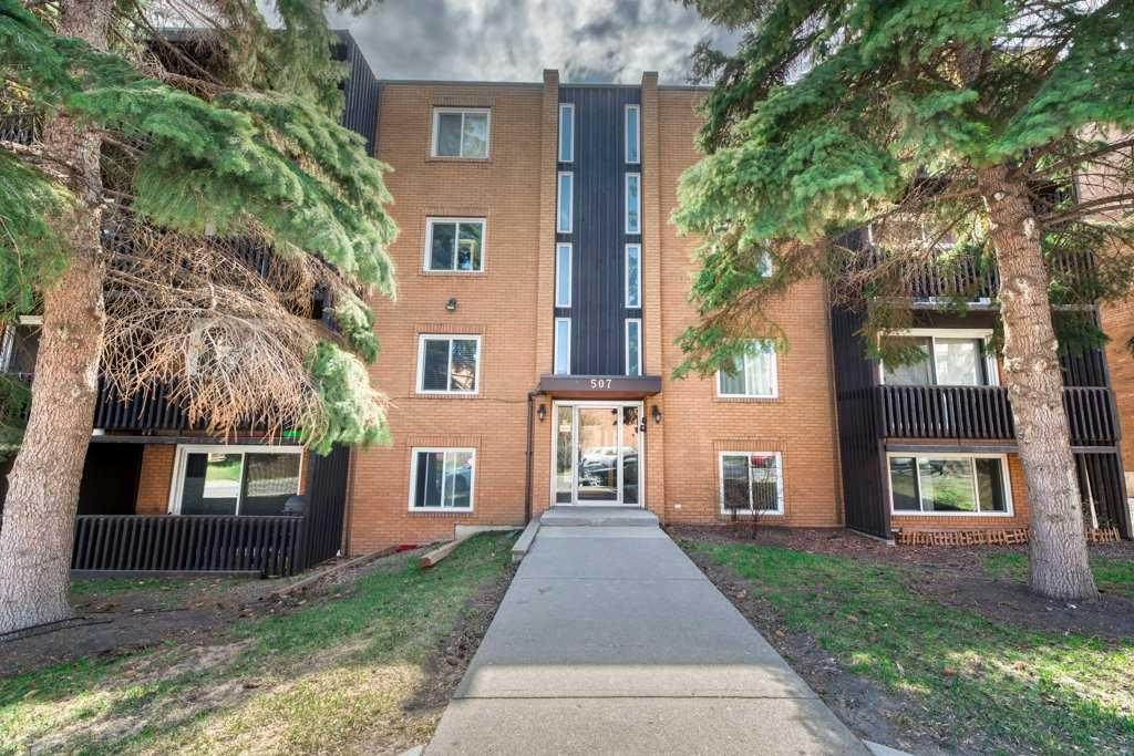 507 57 Avenue - Photo 1