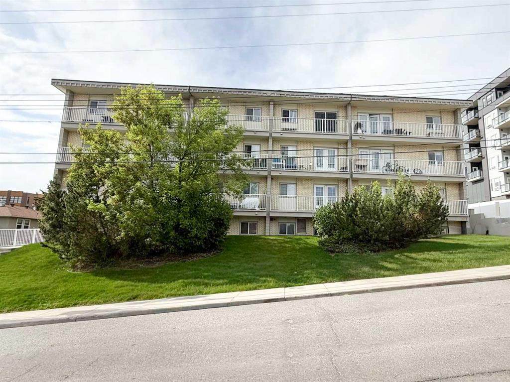 1813 25 Avenue - Photo 1