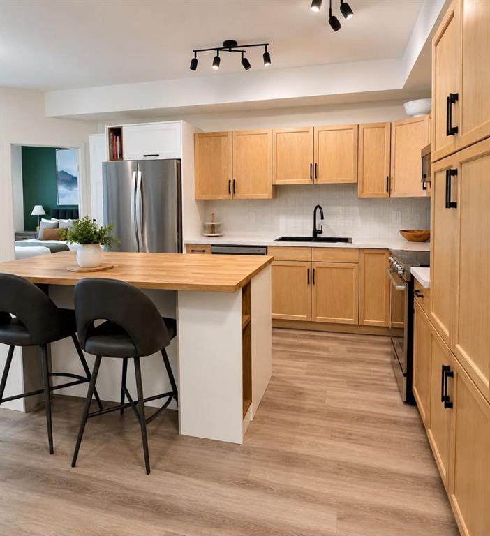 https://bt-photos.global.ssl.fastly.net/calgary/orig_boomver_2_A2309981-2.jpg