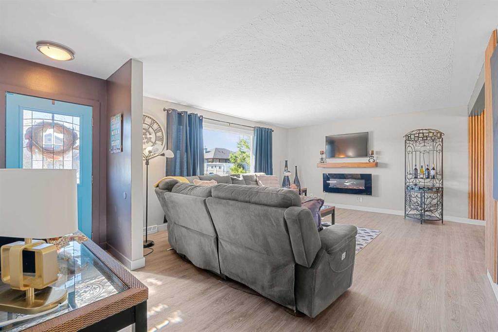 https://bt-photos.global.ssl.fastly.net/calgary/orig_boomver_1_A2312389-2.jpg
