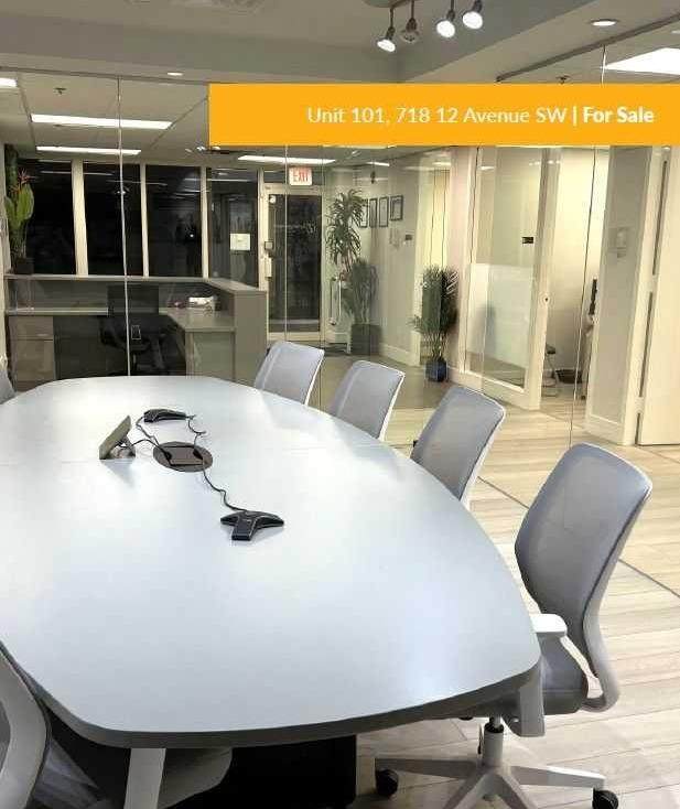 718 12 Avenue - Photo 1