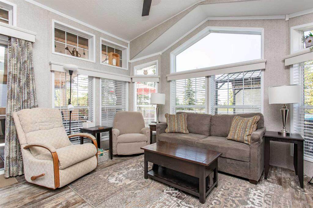 https://bt-photos.global.ssl.fastly.net/calgary/orig_boomver_3_A2316552-2.jpg