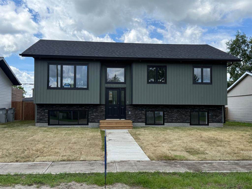 1029 7 Avenue - Photo 1