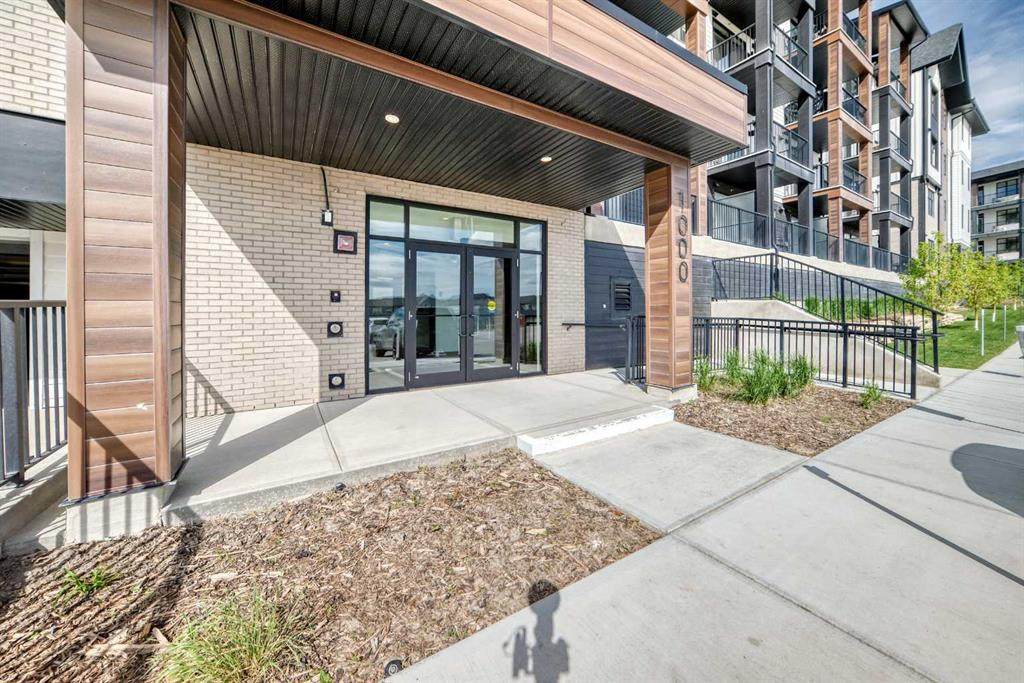 https://bt-photos.global.ssl.fastly.net/calgary/orig_boomver_2_A2318798-2.jpg