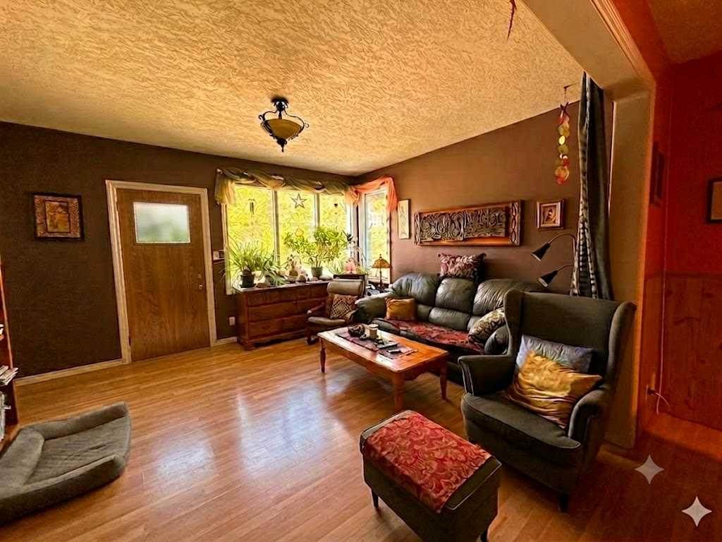 https://bt-photos.global.ssl.fastly.net/calgary/orig_boomver_2_A2319579-2.jpg