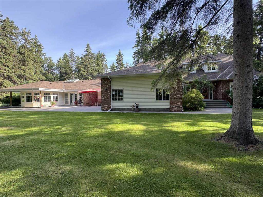 #104, 244013 Twp Road 470 - Photo 1