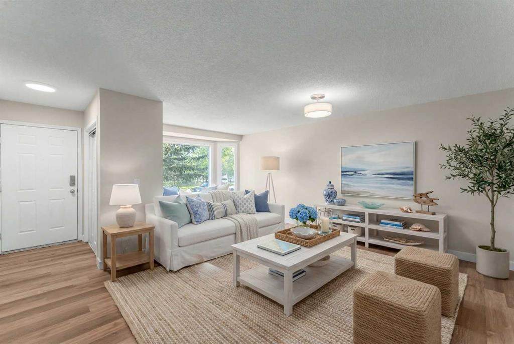 7609 36 Avenue - Photo 1
