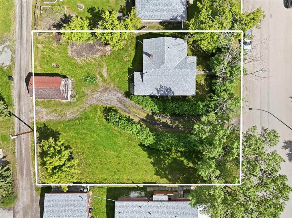 509 1 Street - Photo 1