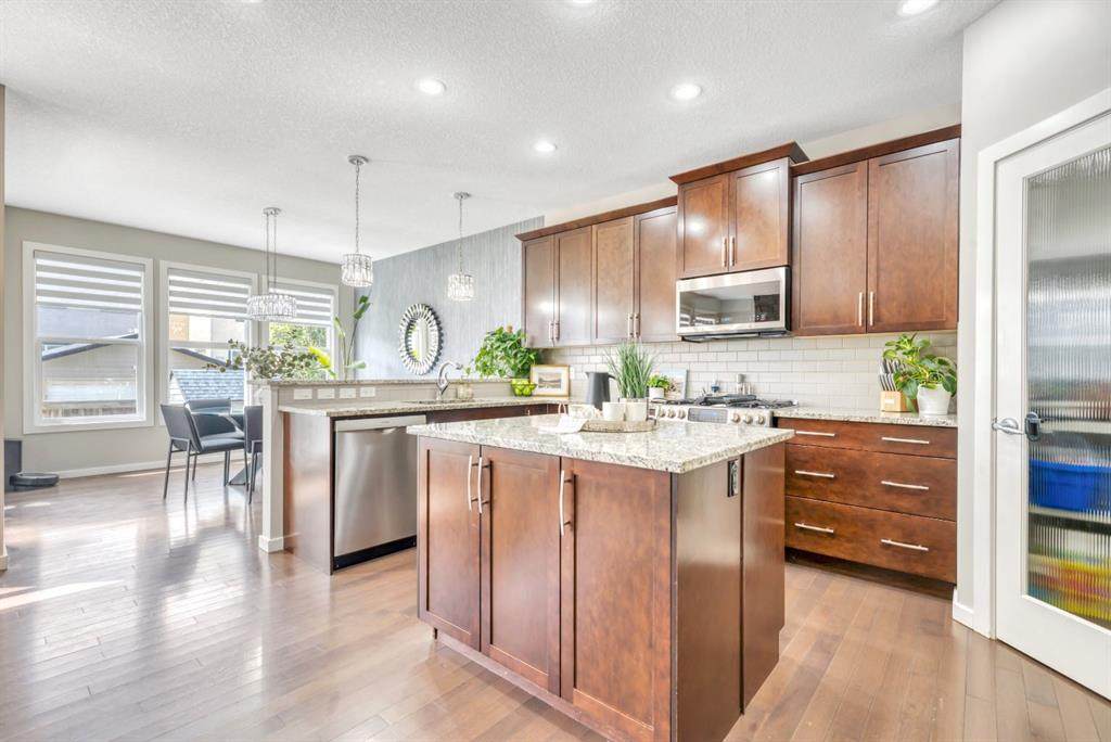 31 Mahogany Way - Photo 1