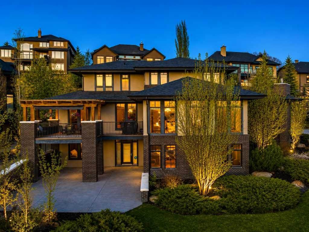 16 Spring Valley Way - Photo 1