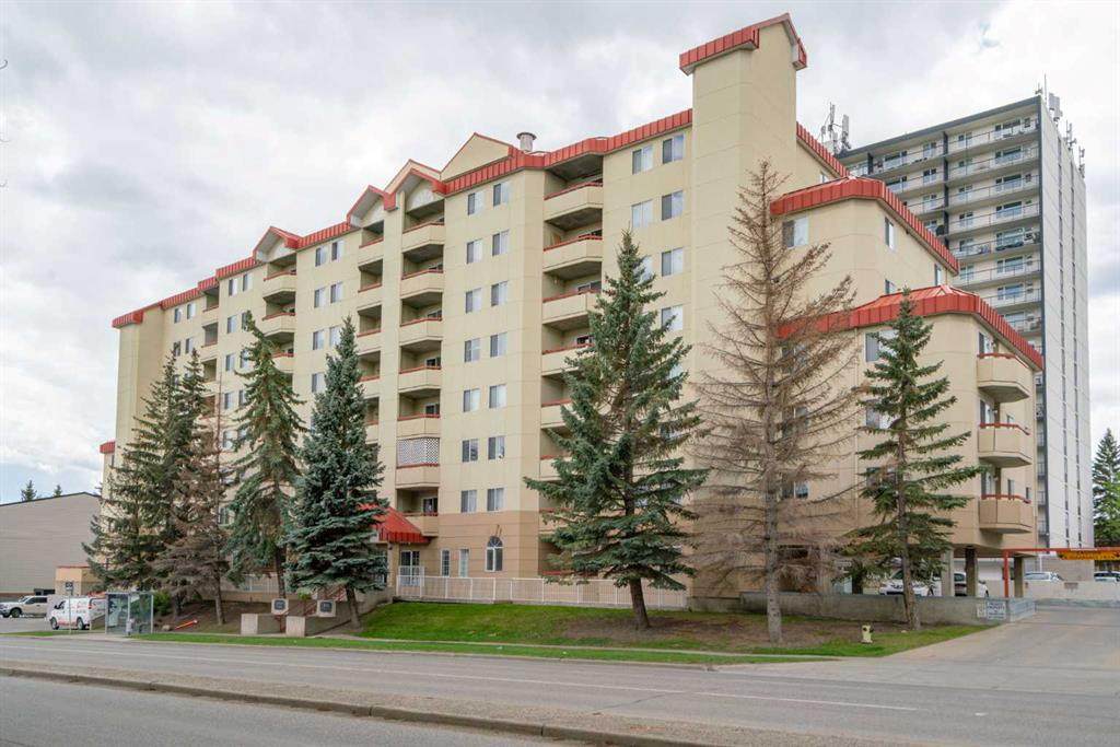 2011 University Drive - Photo 1