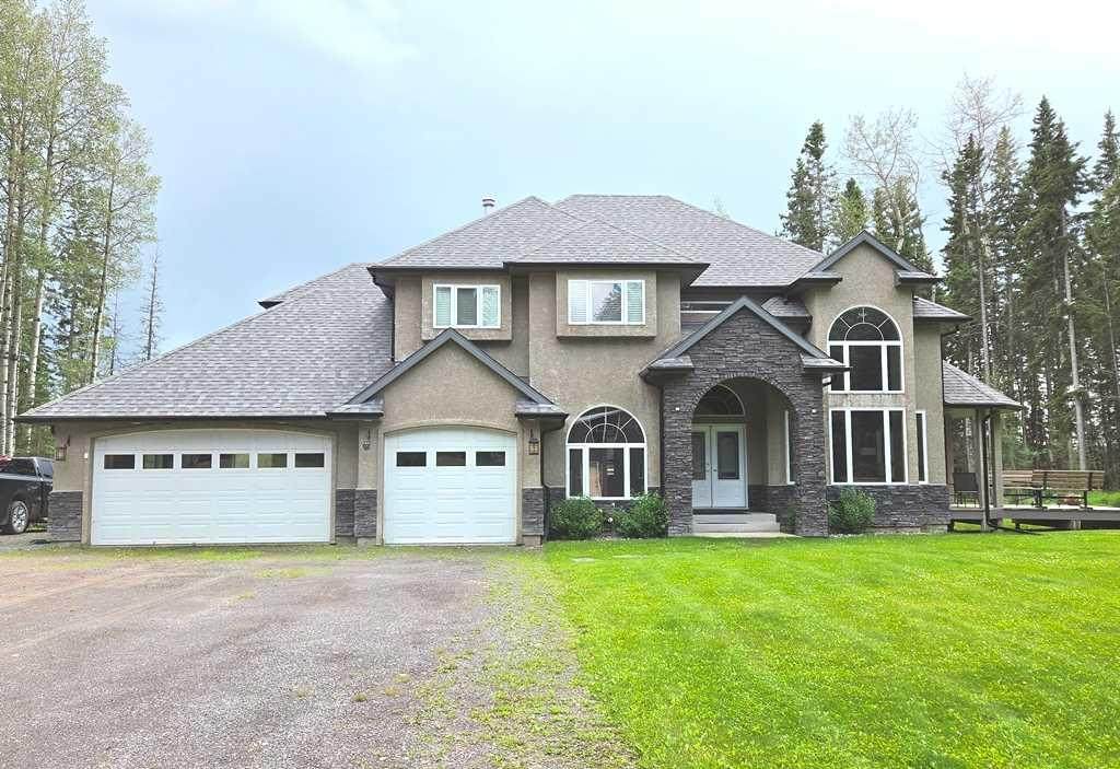 541 Clearwater Estates Crescent - Photo 1