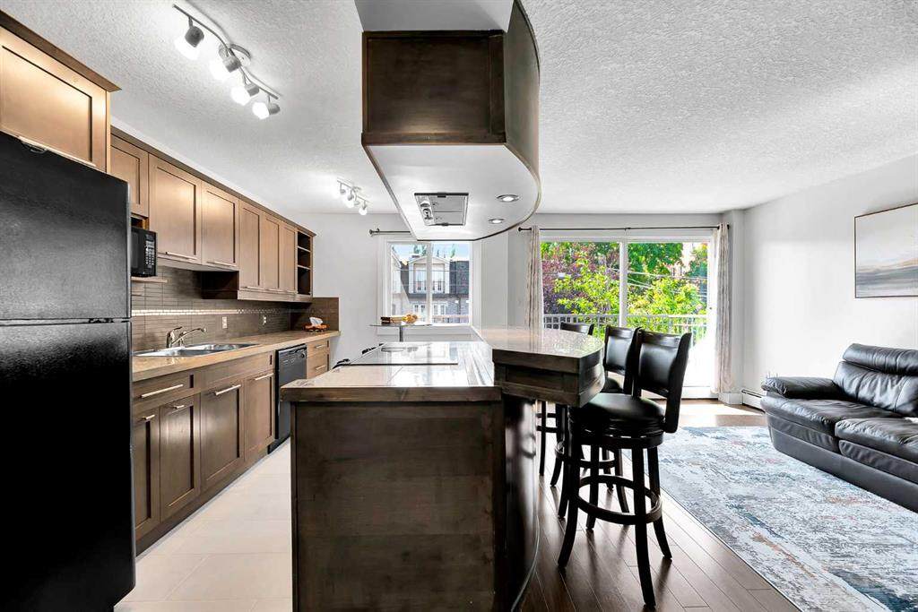 1730 7 Street - Photo 1