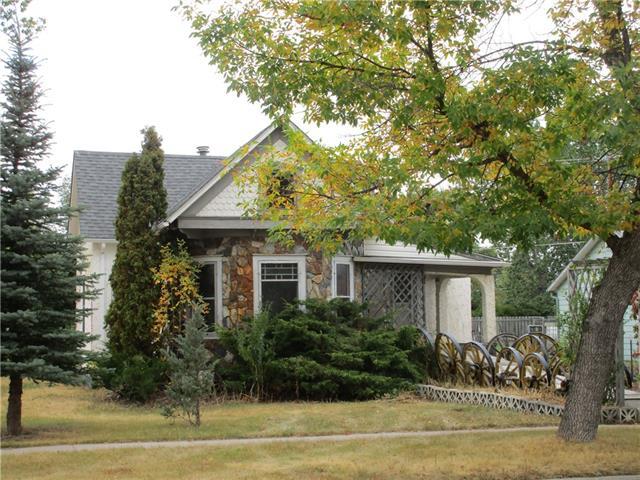 310 50 Avenue - Photo 1