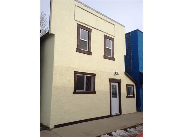 104 Railway Avenue - Photo 1