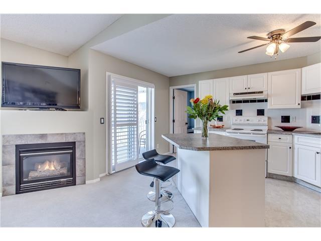 3304 Valleyview Park - Photo 1