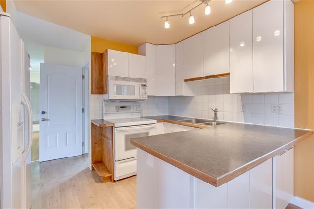 3603 19 Avenue - Photo 1