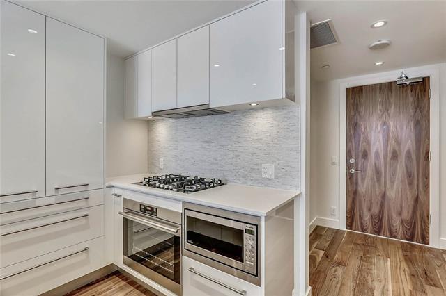 1025 5 Avenue - Photo 1