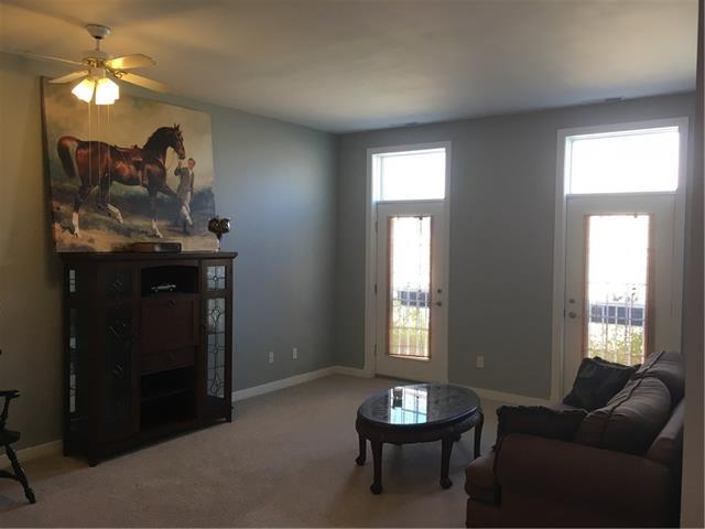 4908 17 Avenue - Photo 1