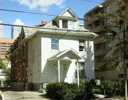 334 14 Avenue - Photo 1