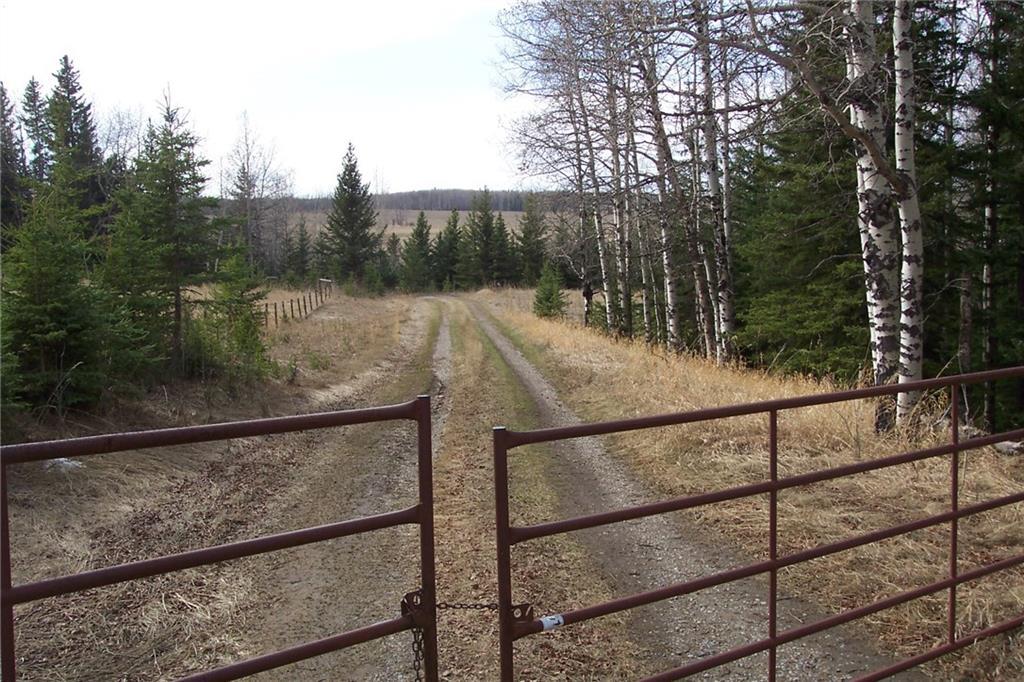 Mountain View County - Photo 1