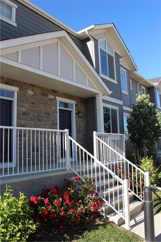 505 Evanston Manor - Photo 1