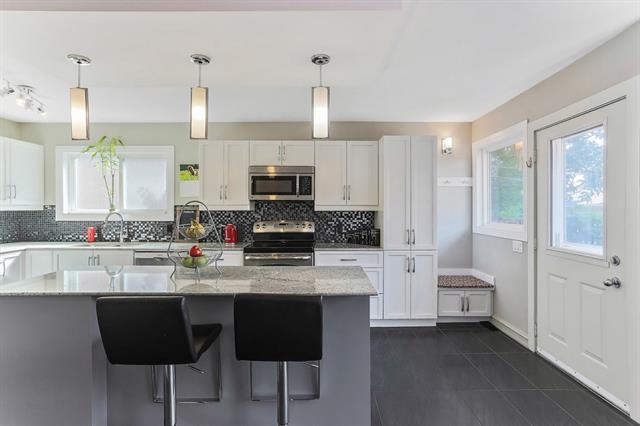 229 31 Avenue - Photo 1