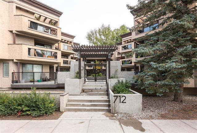 712 4 Street - Photo 1