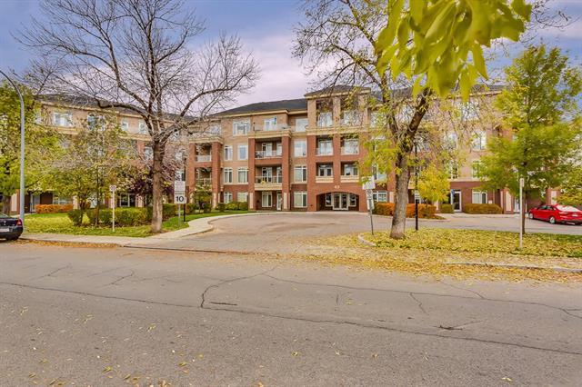 2 Hemlock Crescent - Photo 1