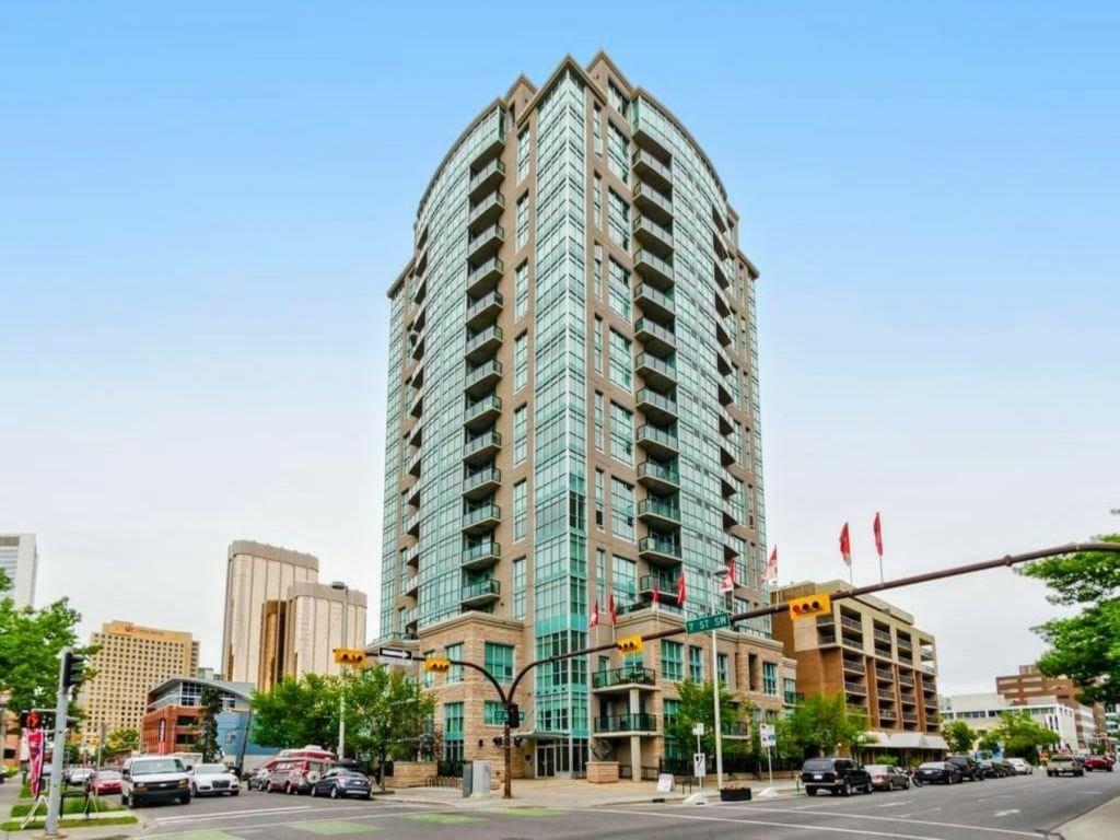 788 12 Avenue - Photo 1