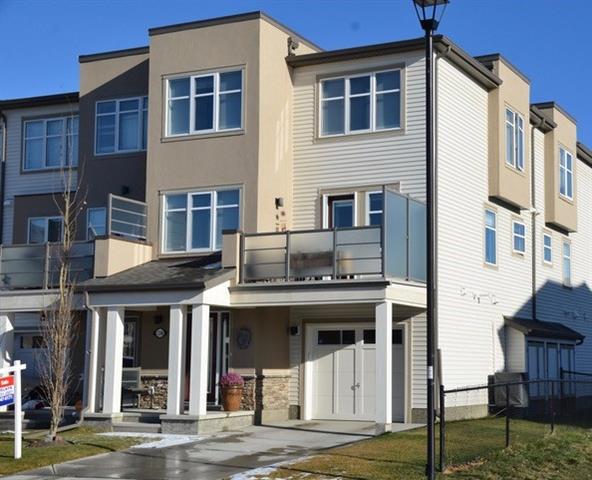 136 Windford Grove - Photo 1