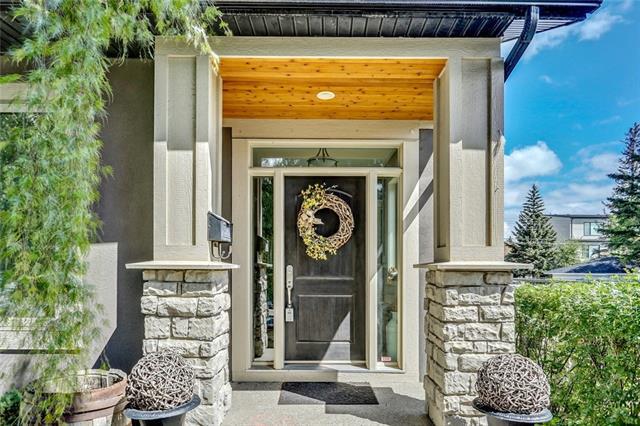 2122 27 Avenue - Photo 1