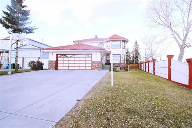 44 Castlefall Grove - Photo 1