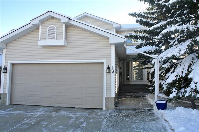 19 Macewan Park Circle - Photo 1